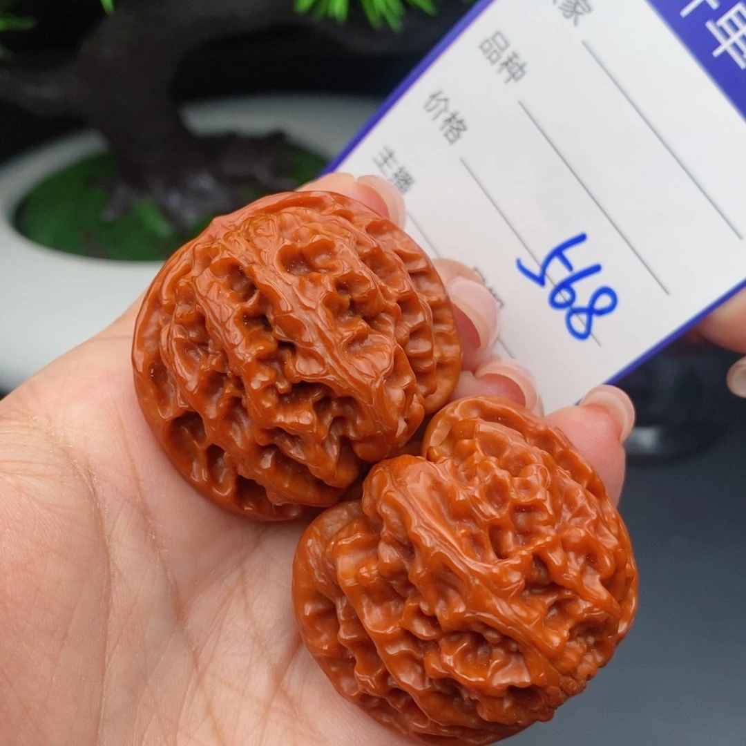 文玩核桃吊坠。38苹果568