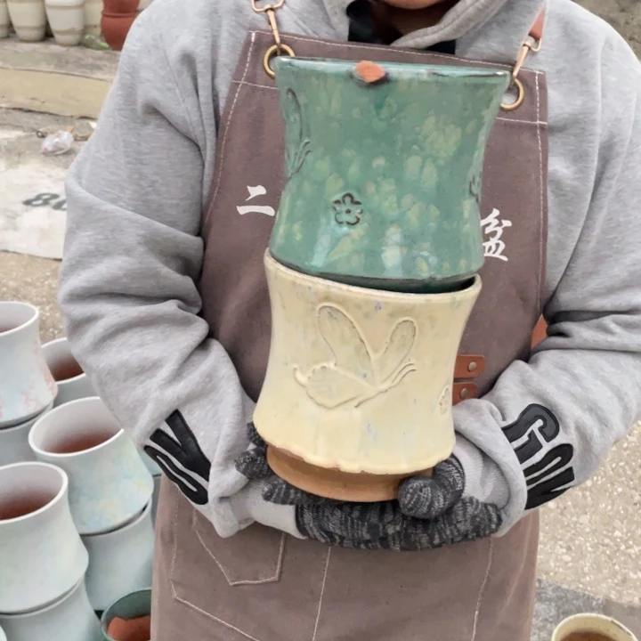 花盆紫砂口14高15瑕疵瑕疵