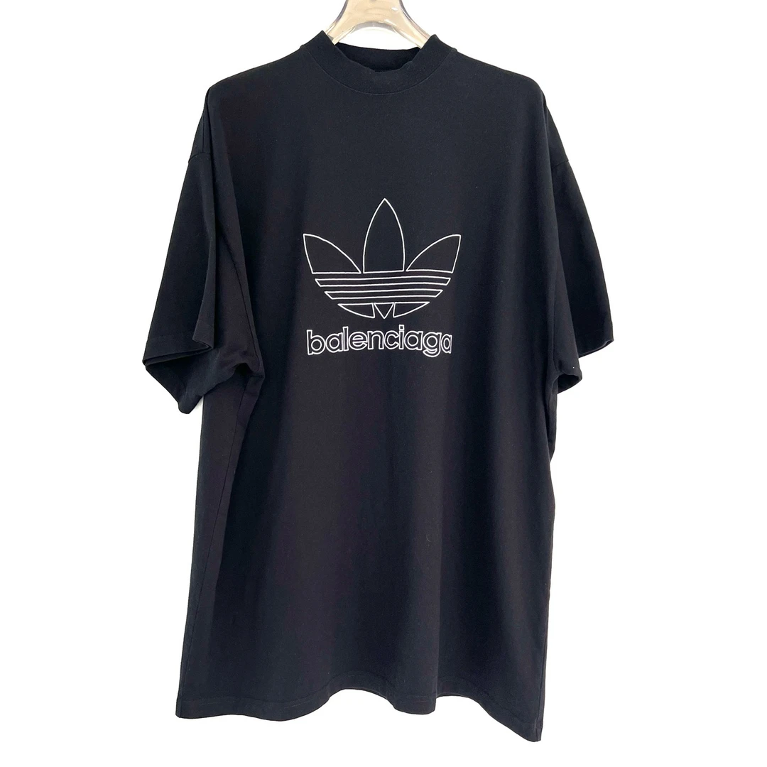 未使用 Balenciaga/巴黎世家 黑色刺绣图案logo短袖/3码（北京）