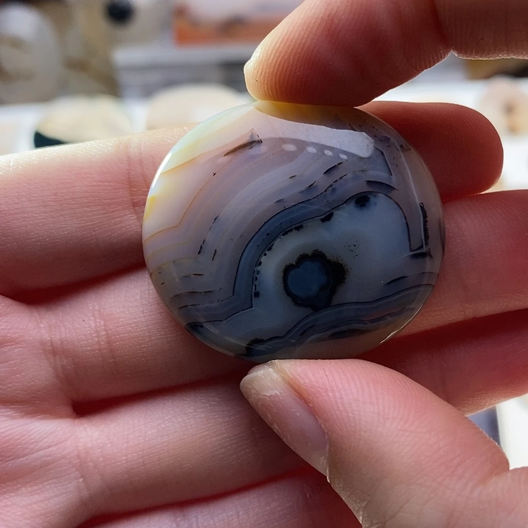 未镶嵌玛瑙/玉髓珠宝奇石