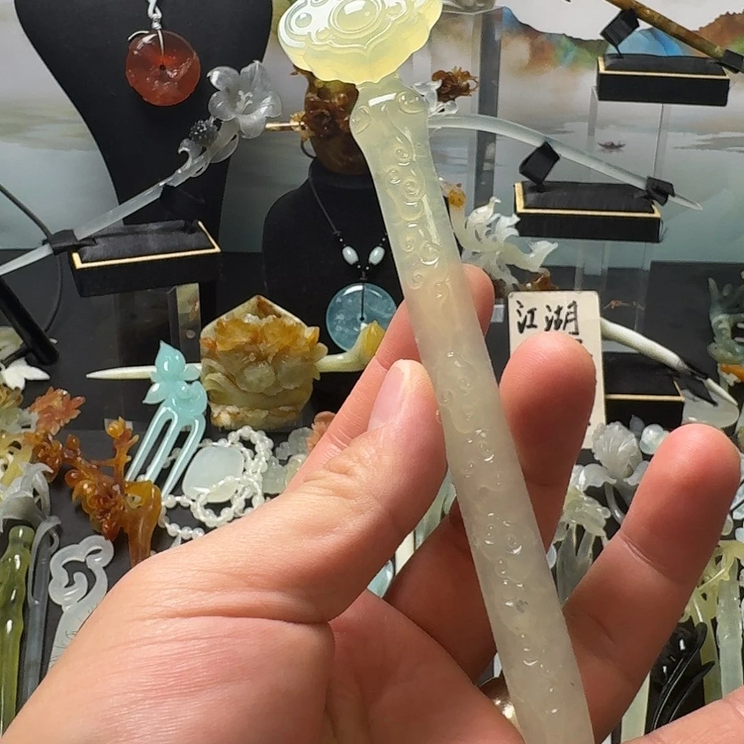 蛇纹石玉未镶嵌发饰