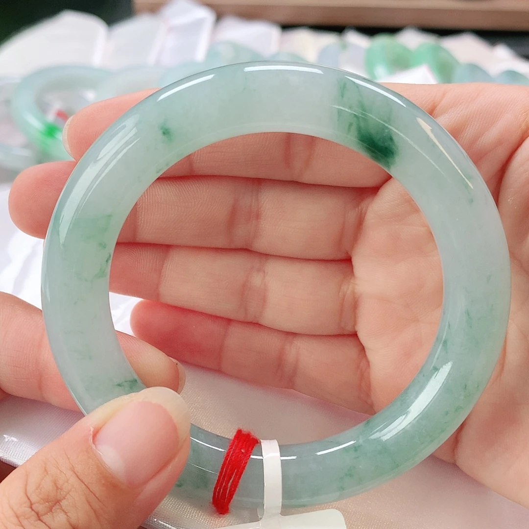 翡翠未镶嵌手镯57胖圆
