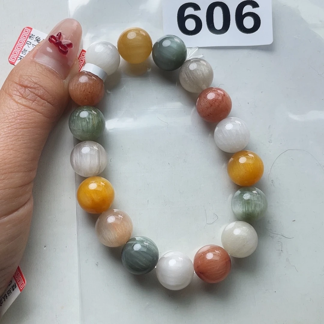 水晶手串606。12m未镶嵌木****y