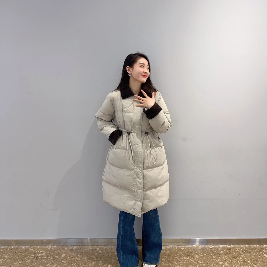 D143翻领收腰长款羽绒服冬装新款女装时尚百搭上衣外套高级羽绒服
