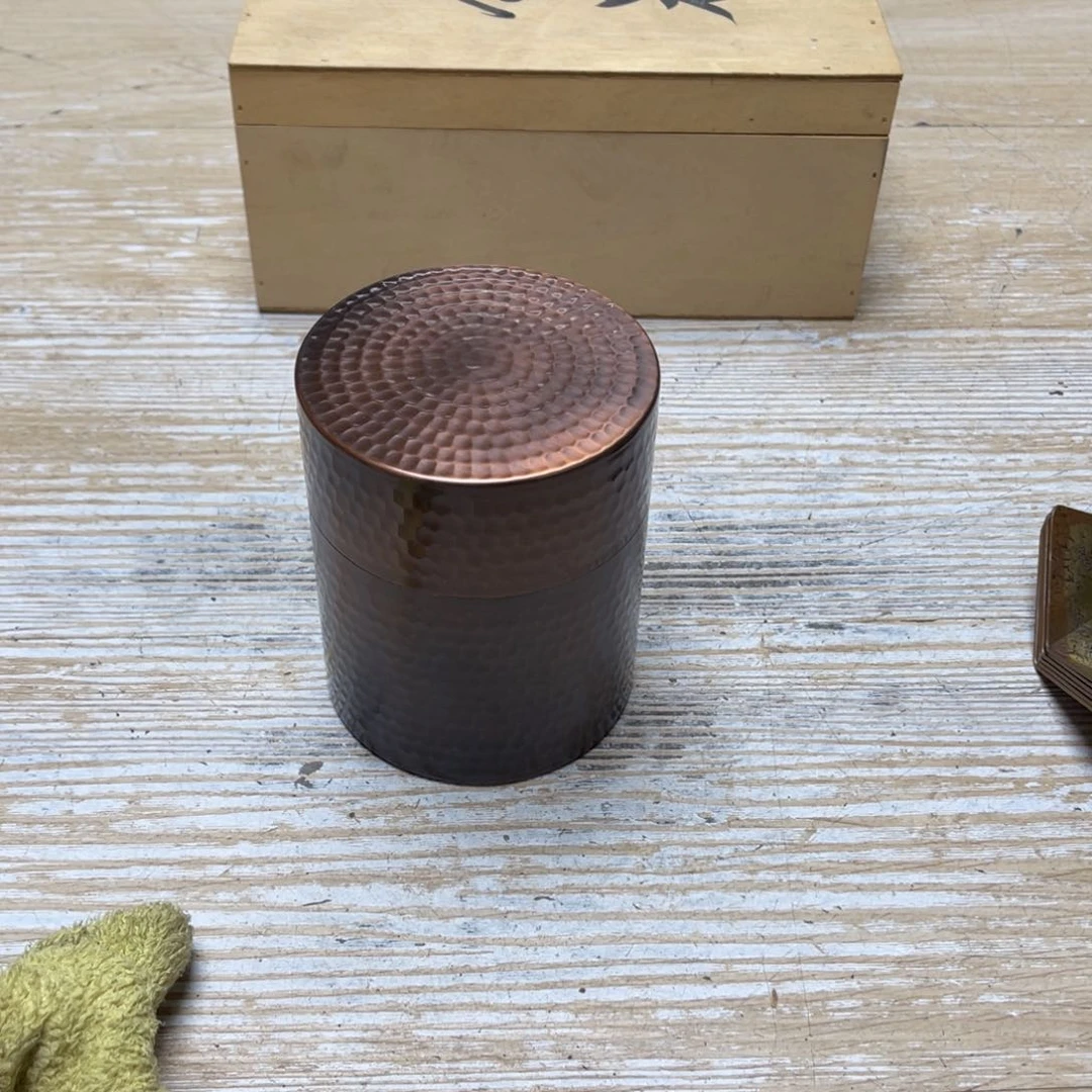 瓷片W*W密密麻麻地排列着一个