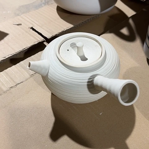 微瑕，明火，不能干烧，约450毫升白色