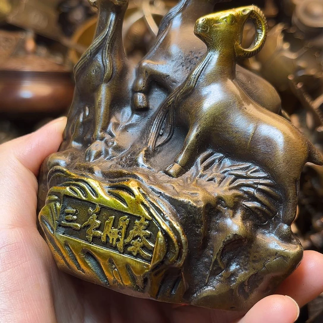 精美铜器工艺品等