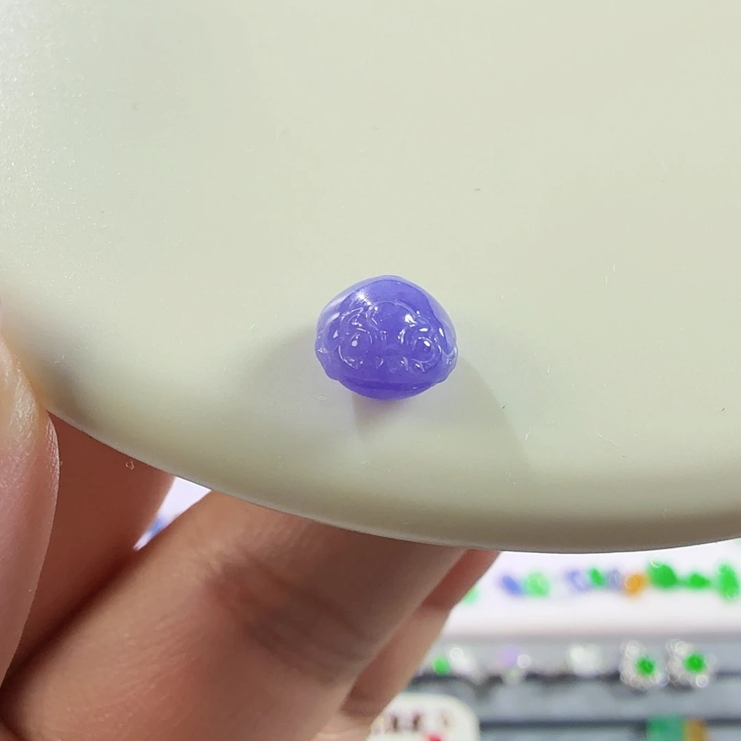 翡翠未镶嵌颈饰裸石