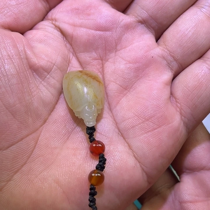 和田玉未镶嵌吊坠(不含链)