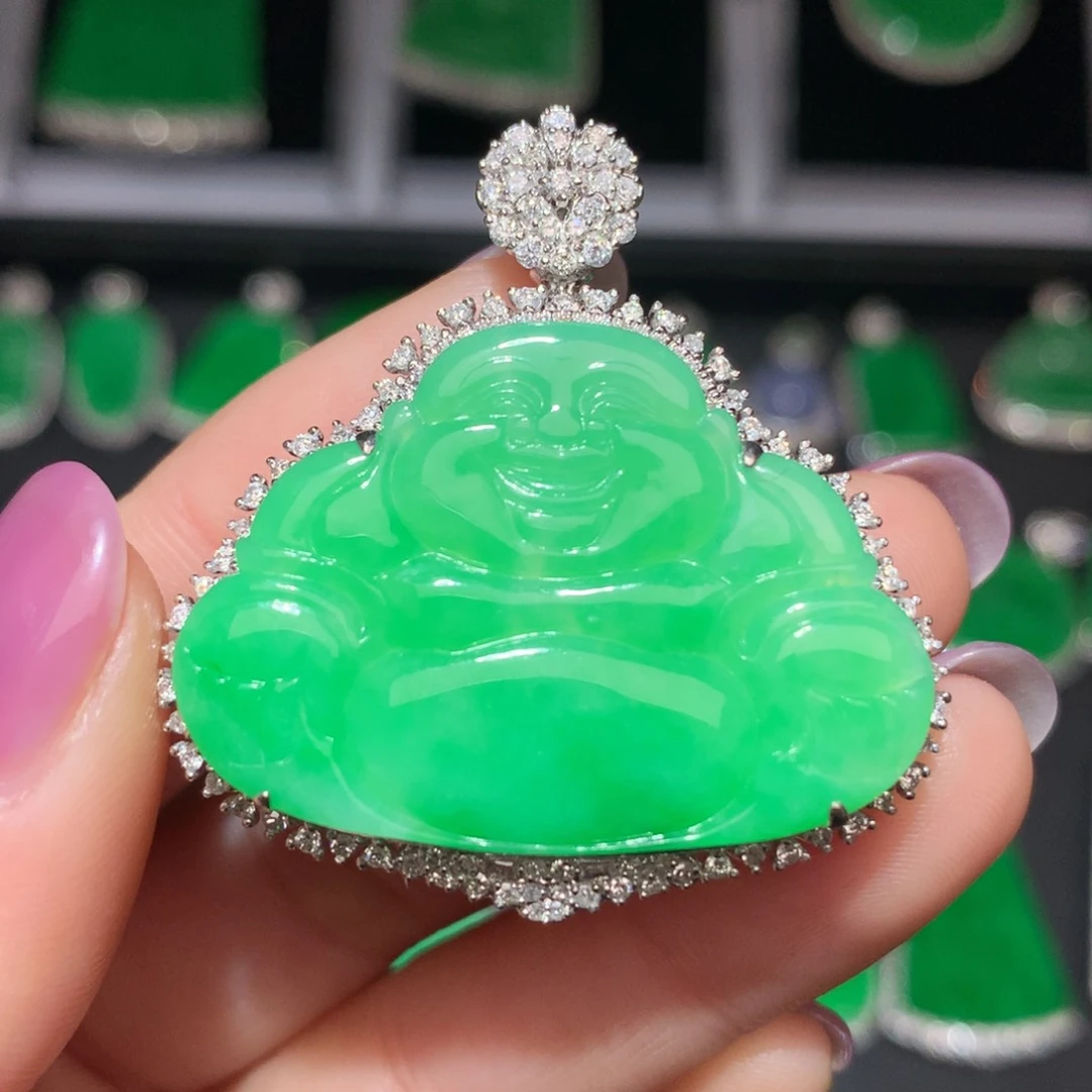 翡翠颈饰18K金镶嵌翡翠