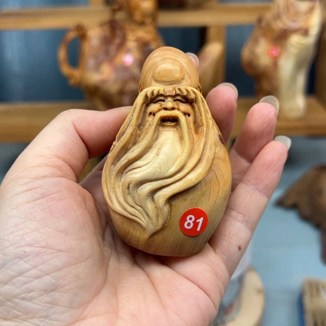 爱***饭木崖柏木摆件手把件