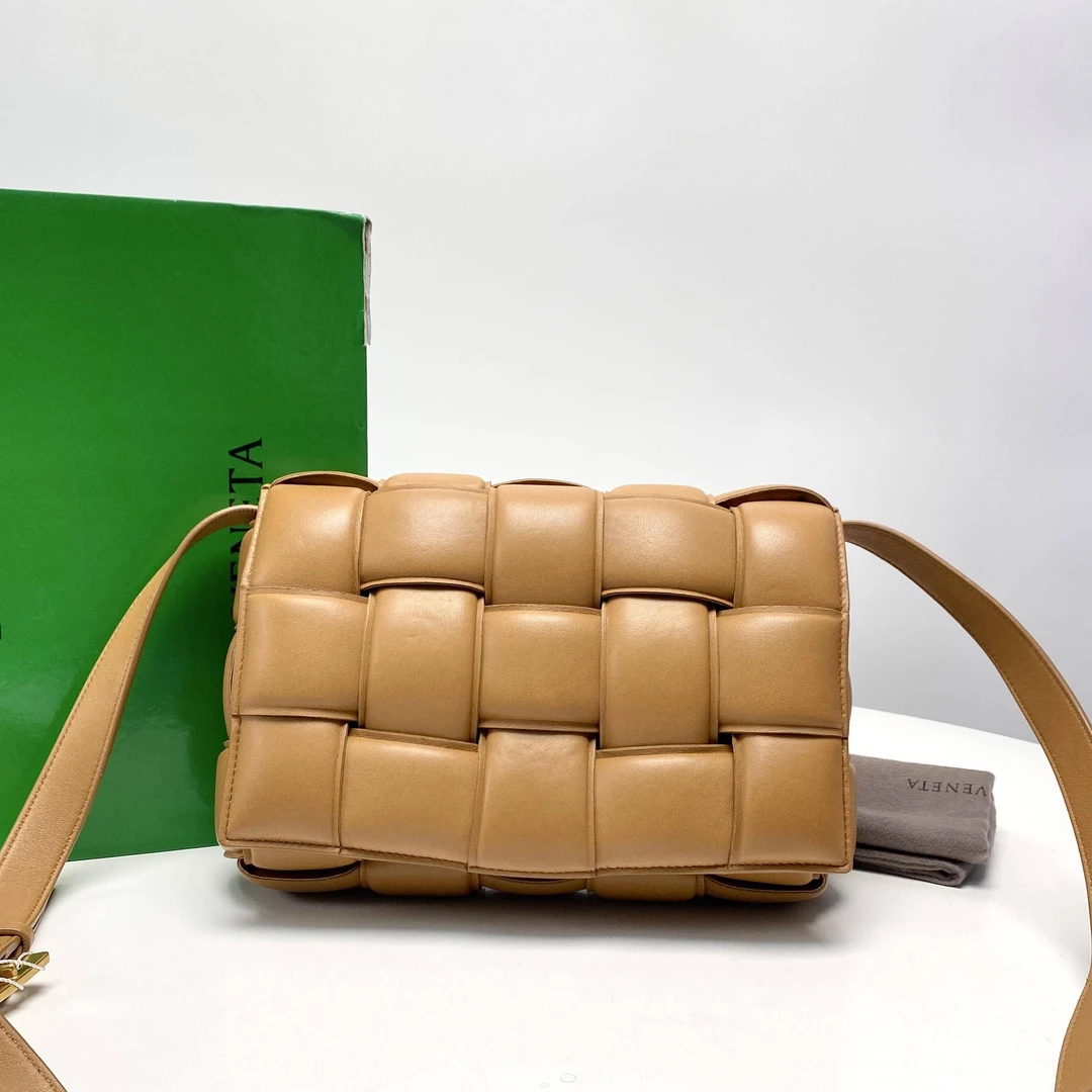 胖虎熙少/葆蝶家/95新/公价0/箱包/斜挎包/312501040032