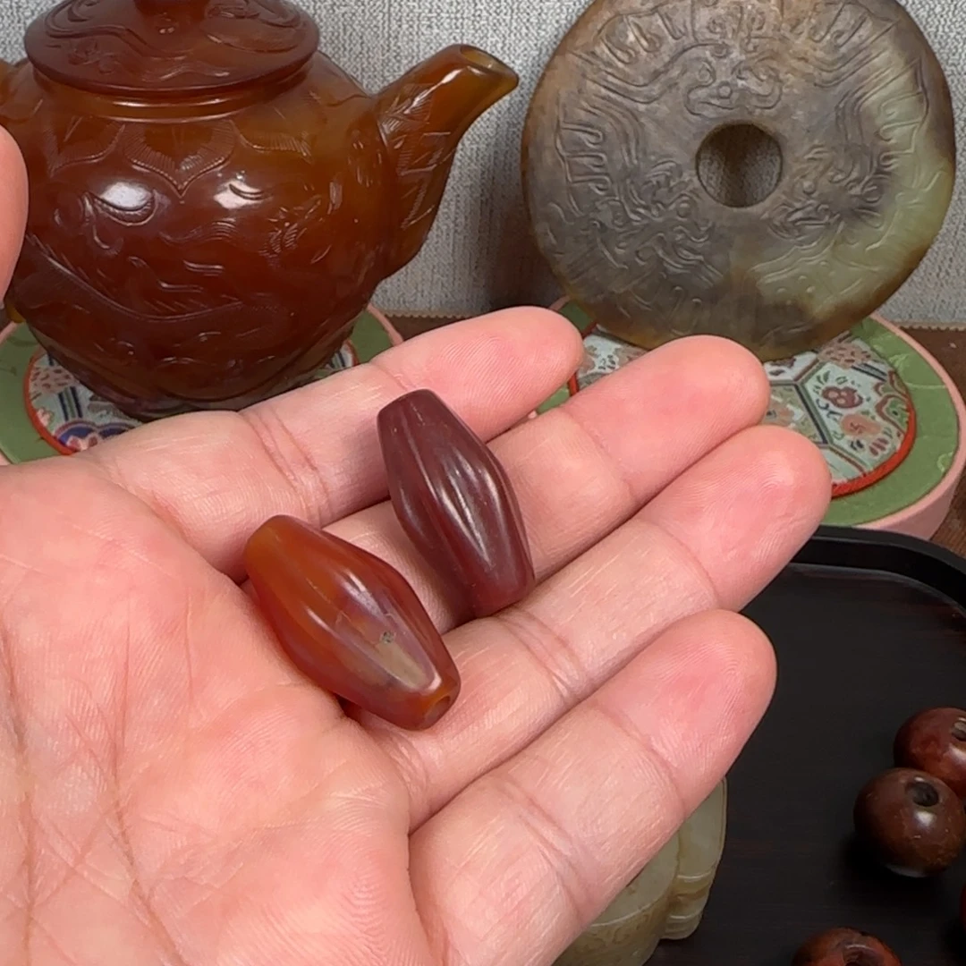 非常精美的脖挂件