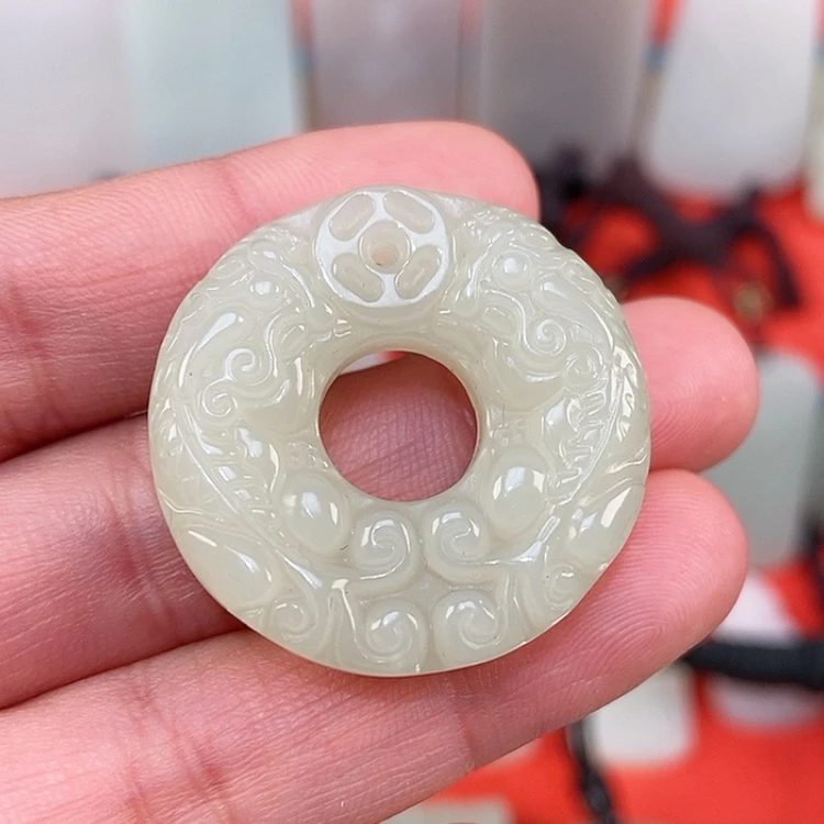 【闪购商品】颈饰未镶嵌和田玉