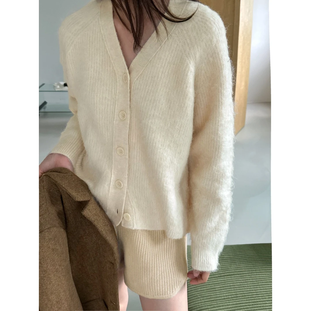 J-3581#ACME#韩系简约V领宽松毛茸茸毛衣开衫（福利）