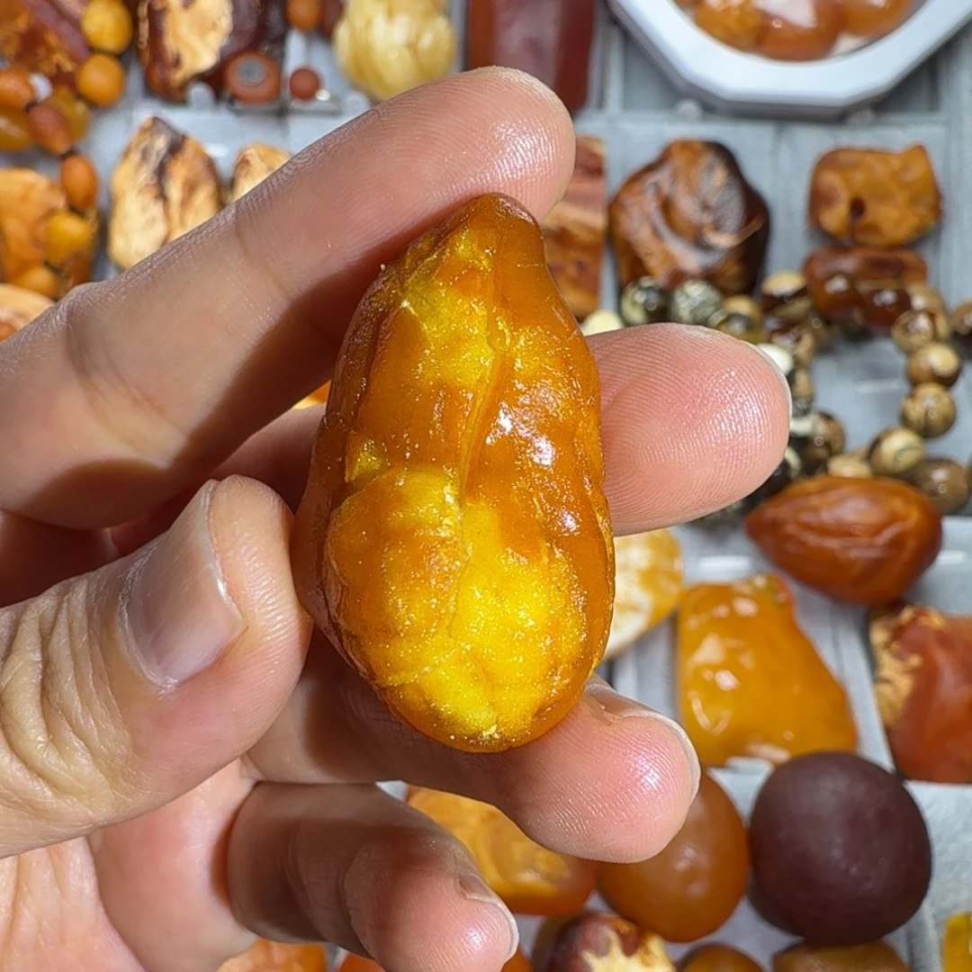 定制琥珀未镶嵌海漂原石花生