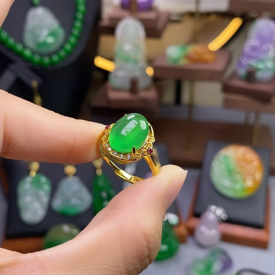 吊坠(赠链)未镶嵌翡翠