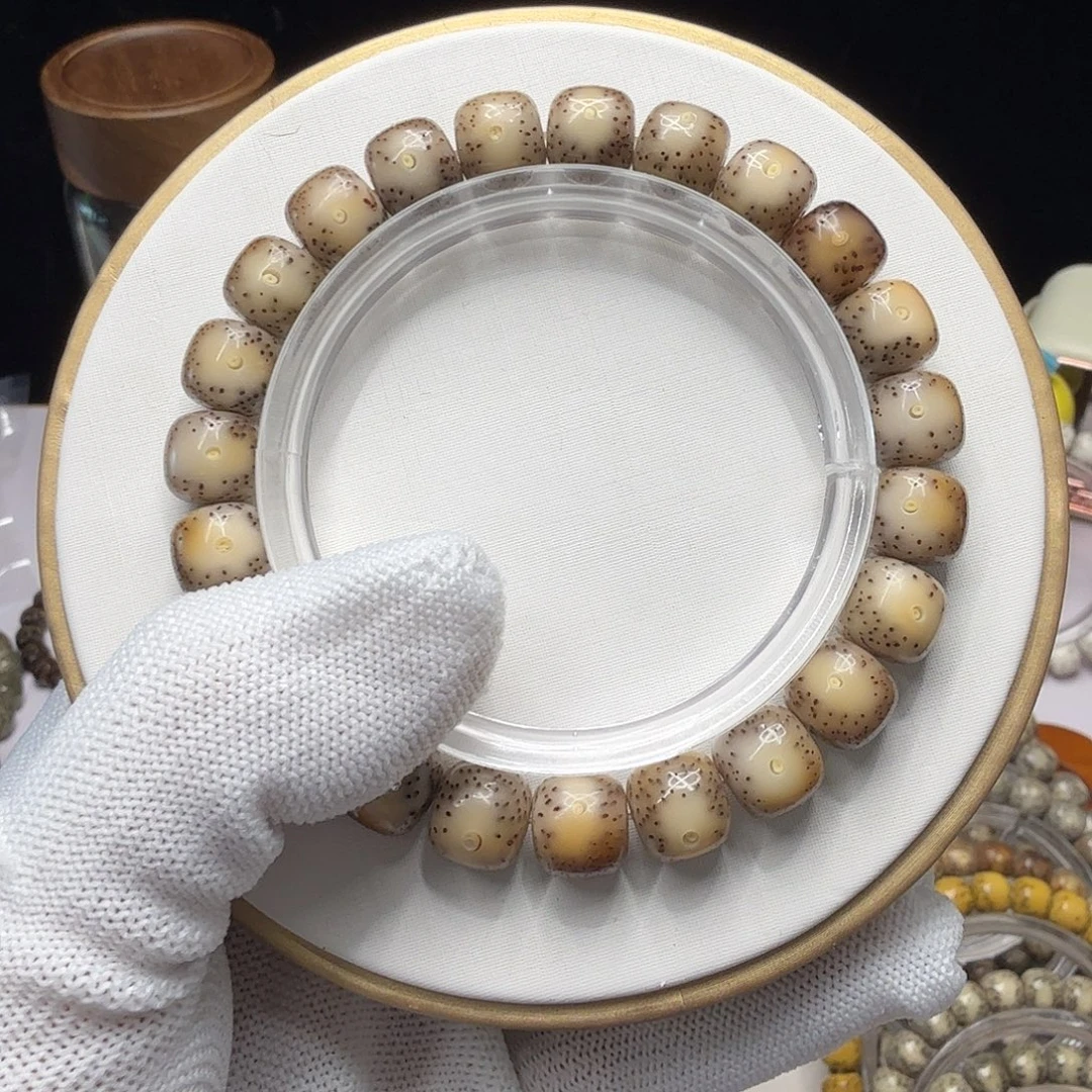 星月菩提吊坠火烧云