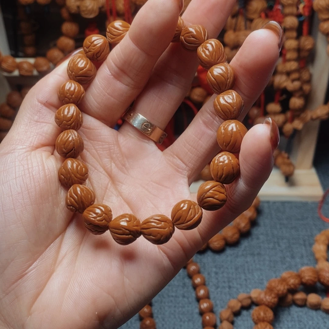 吊坠桃核龙纹桃枭