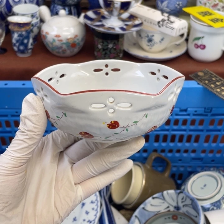他家瓷器真美…开播了