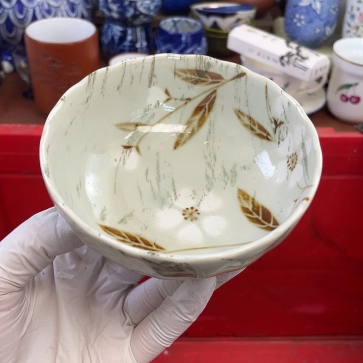 他家瓷器真美…开播了