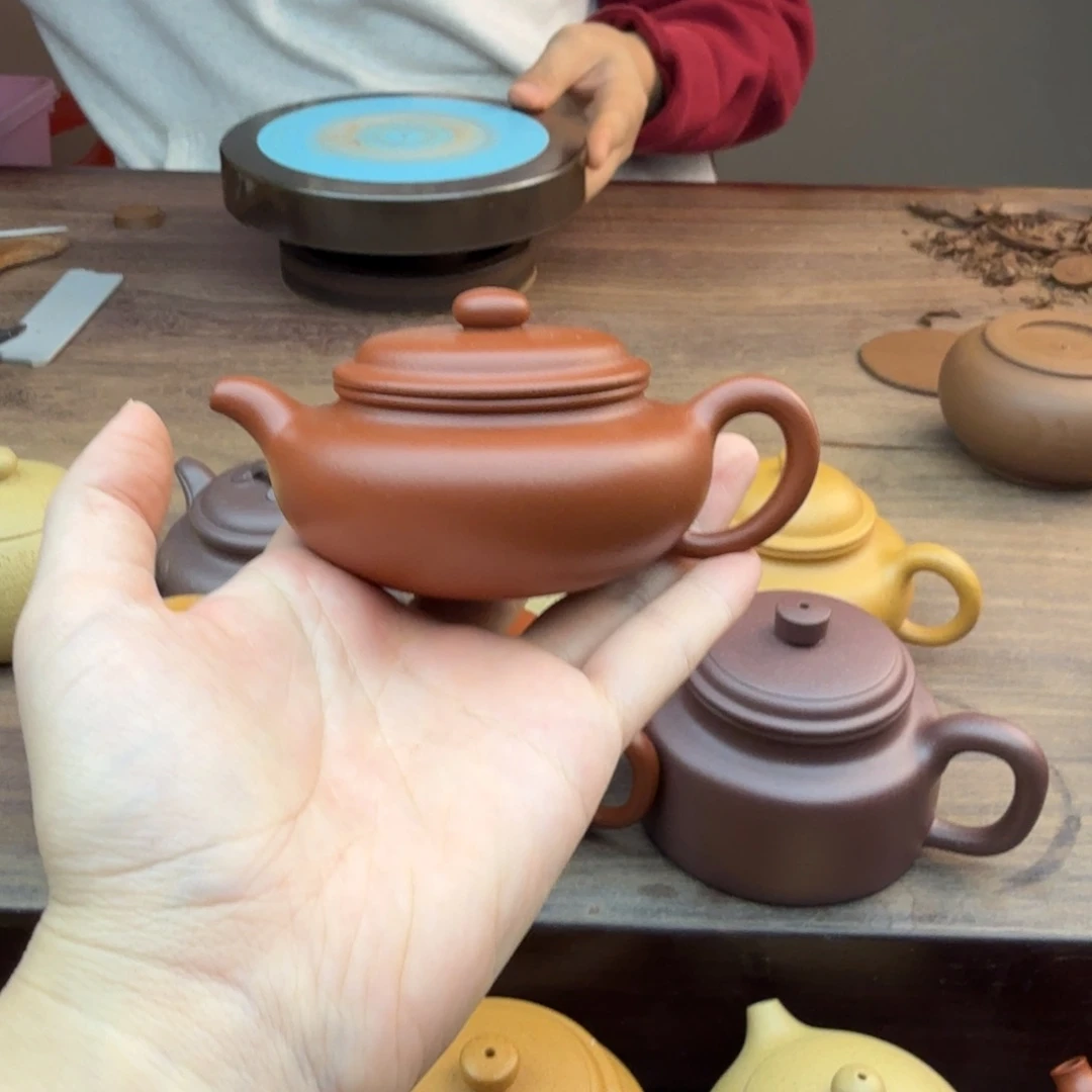 茶壶紫砂全手工赵庄朱泥扁腹110cc