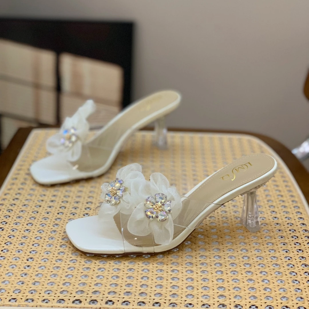仙女风水钻花朵凉拖鞋女2025夏季新款百搭方头露趾细跟罗马一字拖