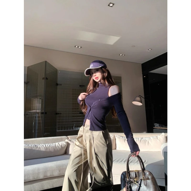 辣妹时尚简约内搭背心长袖纯色针织开衫秋冬宽松休闲垂感长裤套装