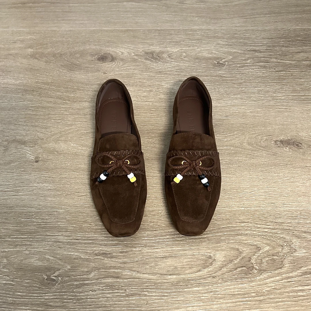 Dannyfrey羊翻皮复古蝴蝶结彩色串珠编织英伦休闲女绒面单鞋0.8CM