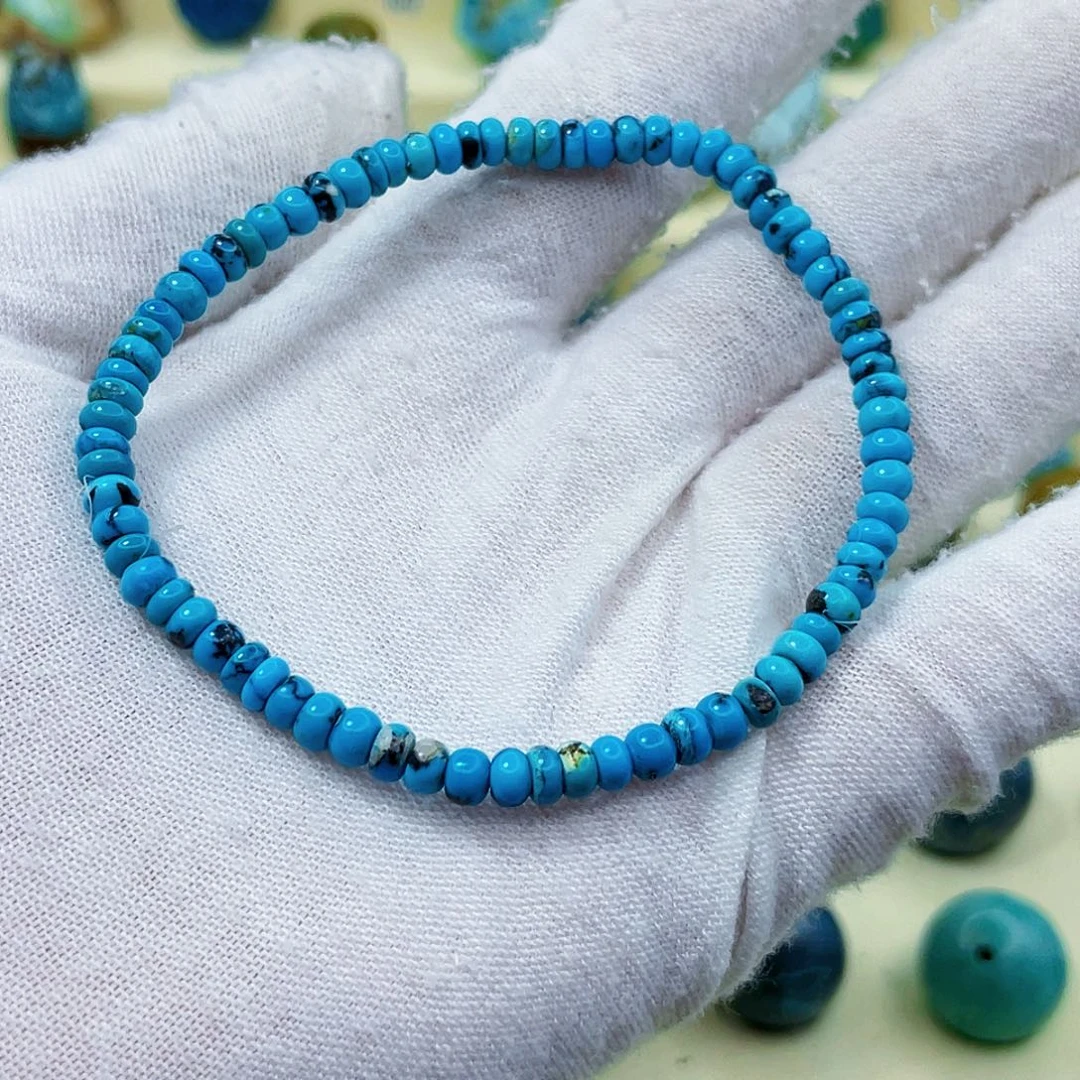 绿松石未镶嵌颈饰