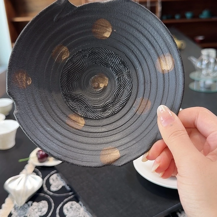 粗陶泥波点壶承一个