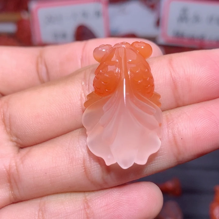 *****南红玛瑙未镶嵌南红鸿运到头金鱼