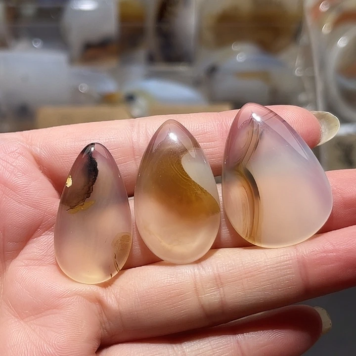 玛瑙/玉髓未镶嵌颈饰