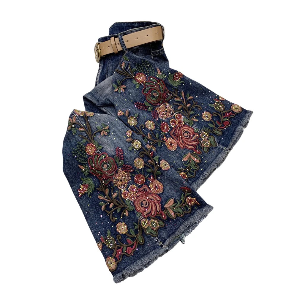 H9001无腰带秋冬新款重工刺绣显瘦时尚微喇牛仔裤（不带腰带）