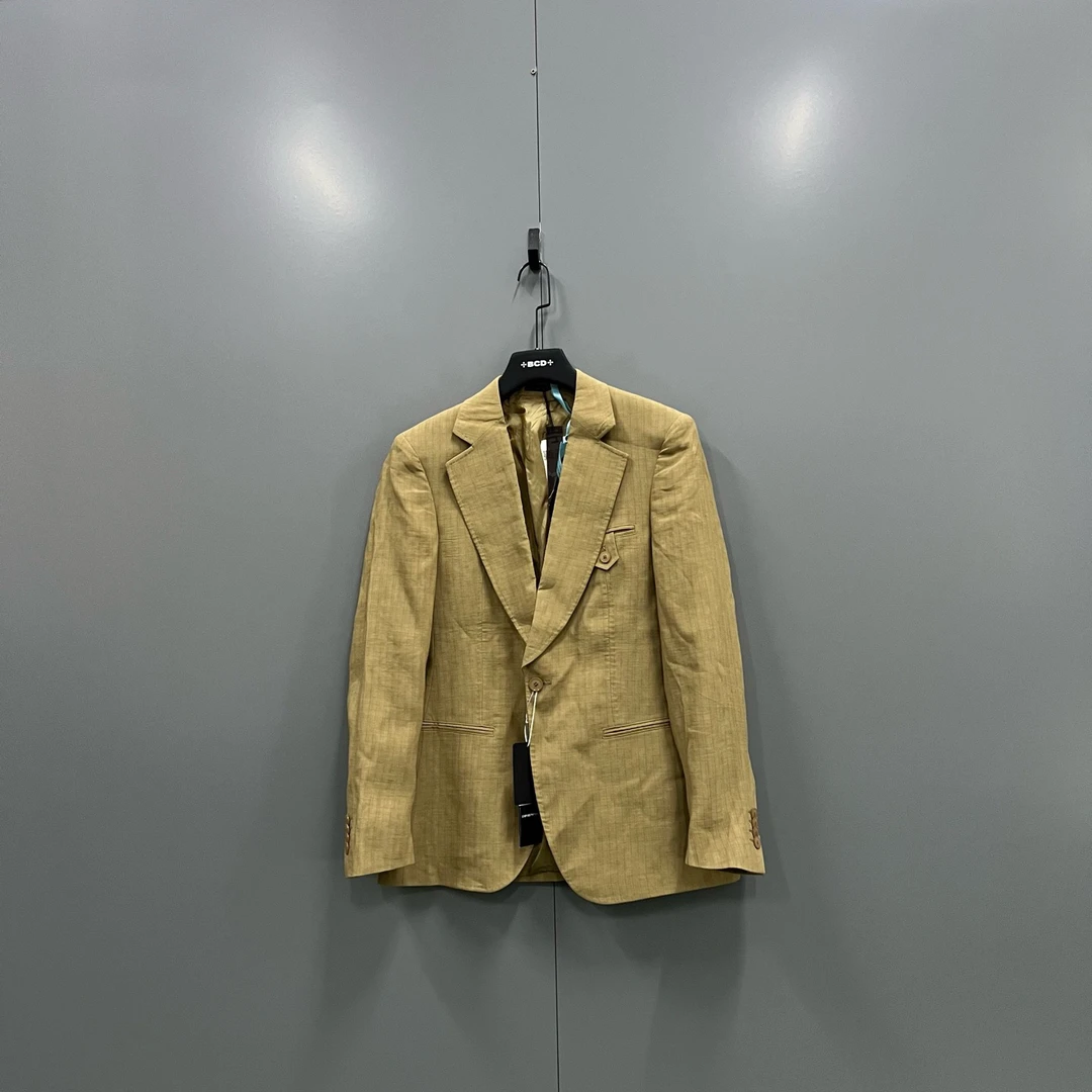 未使用 GIORGIO ARMANI/阿玛尼 jp926 206744  卡其色西服 52码