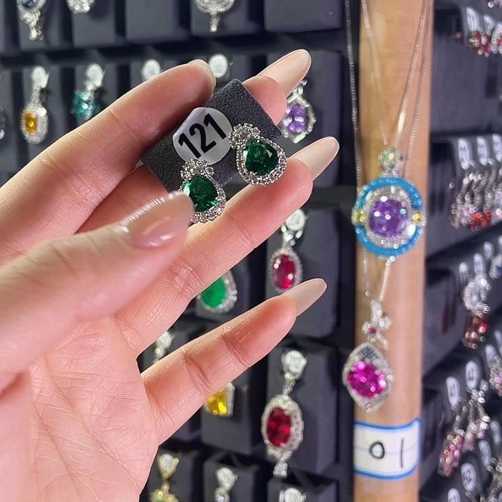 祖母绿耳饰银S925镶嵌121