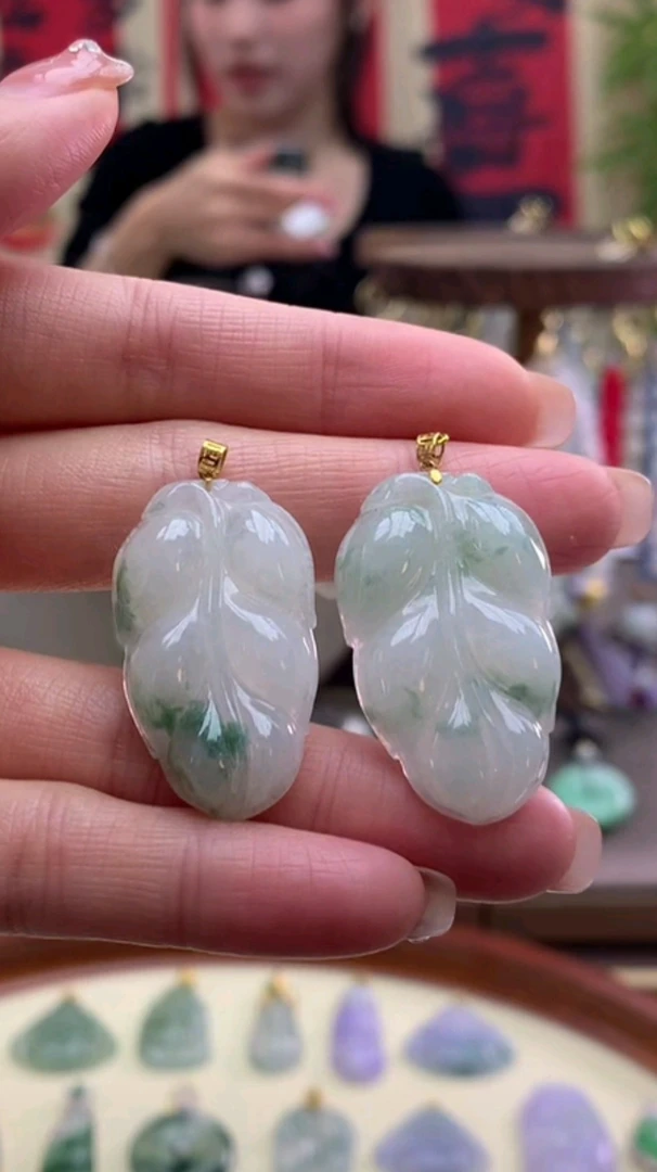 天然缅甸A货吊坠（多样性发其一）