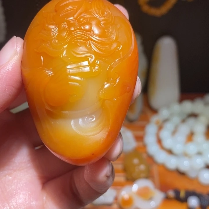 明***启和田玉未镶嵌颈饰