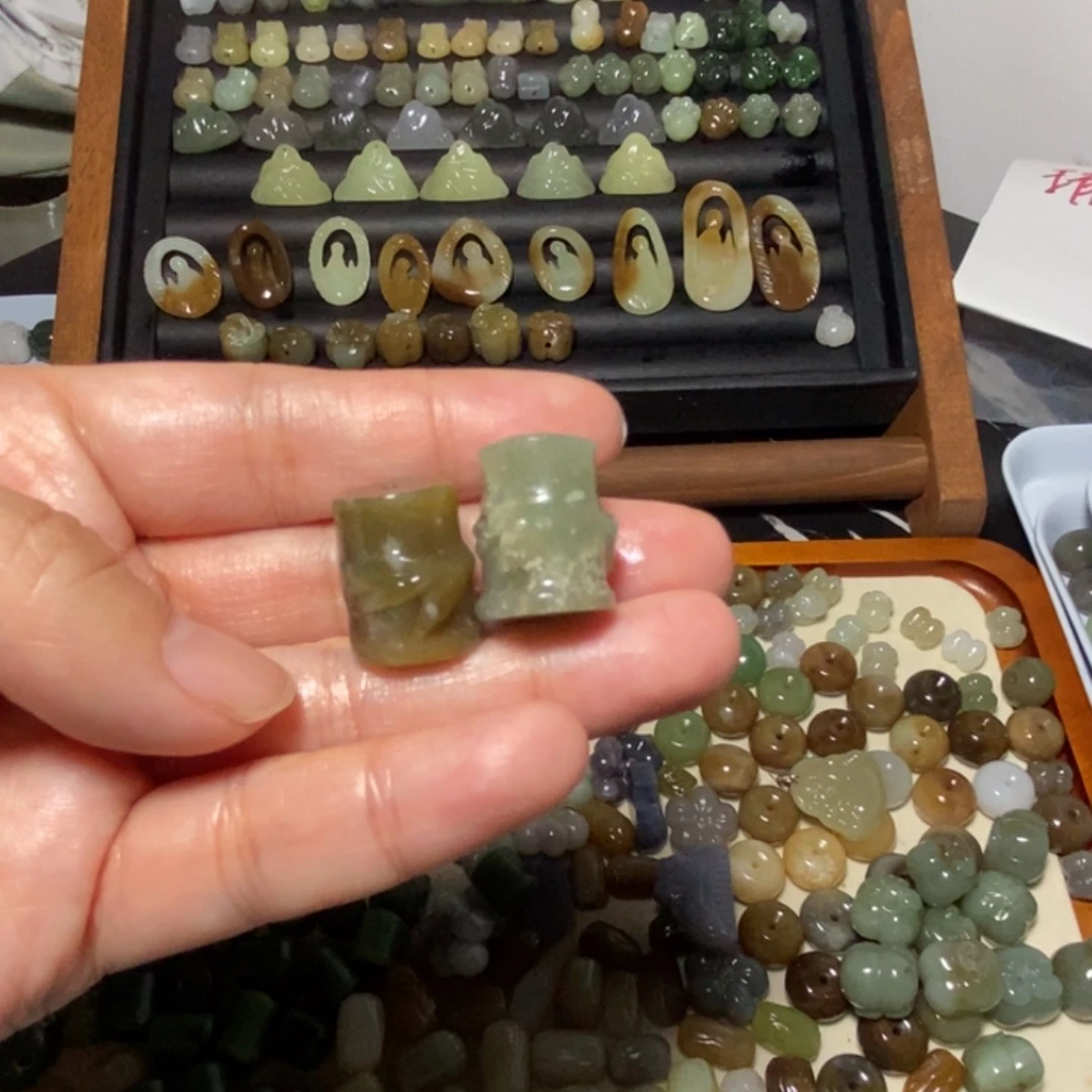 和田玉未镶嵌手链瑕疵品有棉