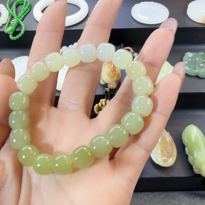 缘***！和田玉未镶嵌手链