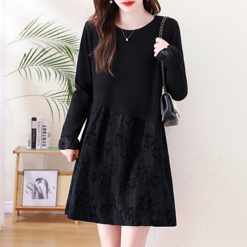 大码女装2026初春新款时尚百搭气质简约设计拼接显瘦小众连衣裙