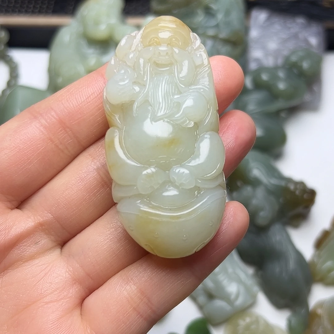 和田玉未镶嵌挂件