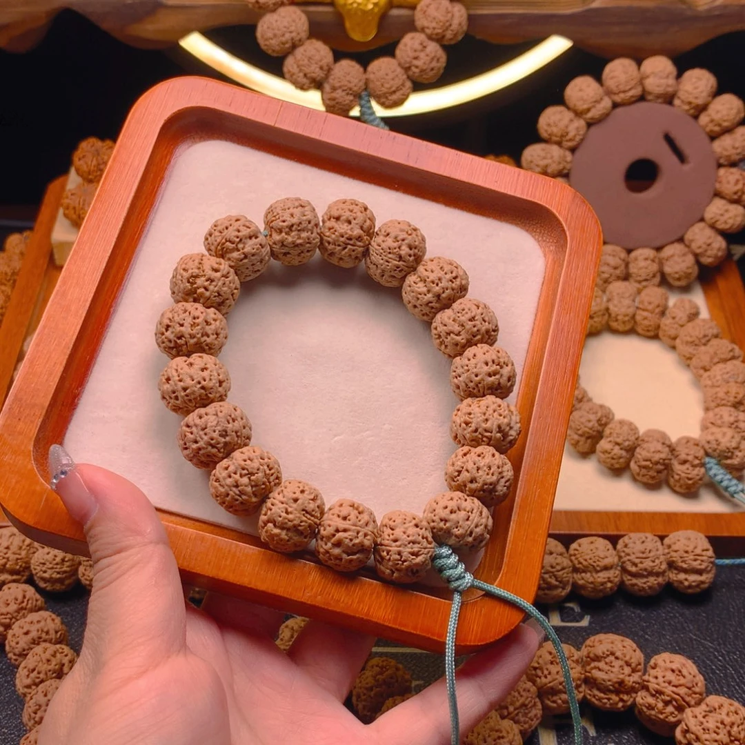 金刚菩提手串4号18尺寸爆肉蜂王