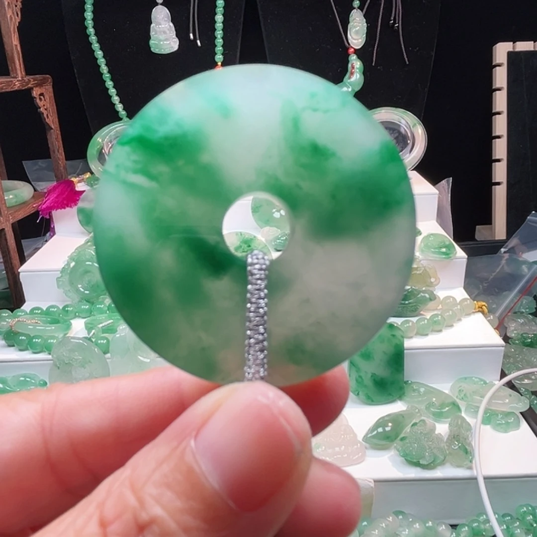 石英质玉合金吊坠(不含链)