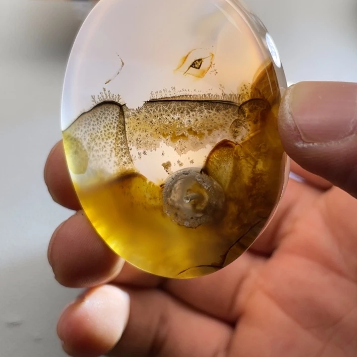 玛瑙/玉髓颈饰未镶嵌漠*