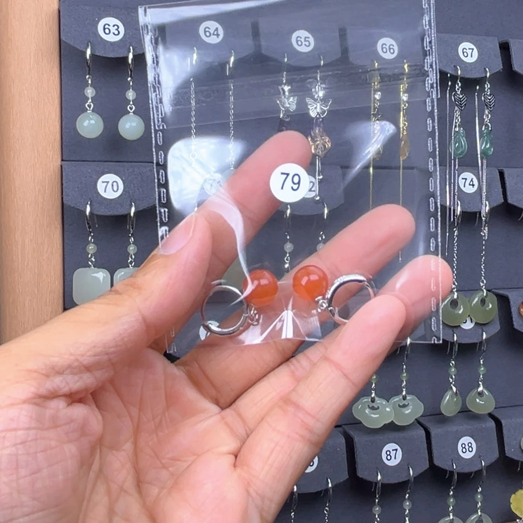 银S925镶嵌南红玛瑙耳饰阿***1