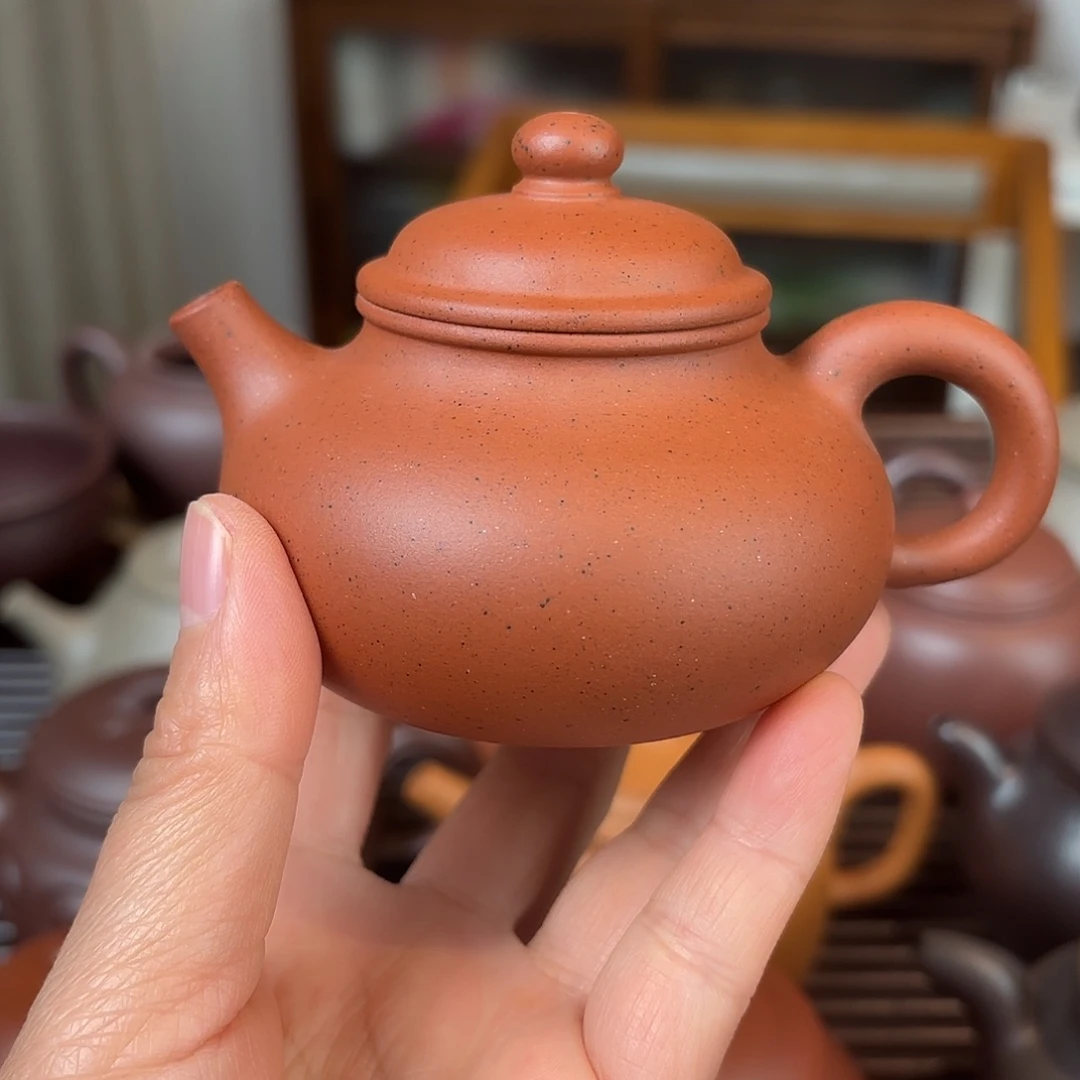 紫砂茶壶黄龙山老红泥容天
