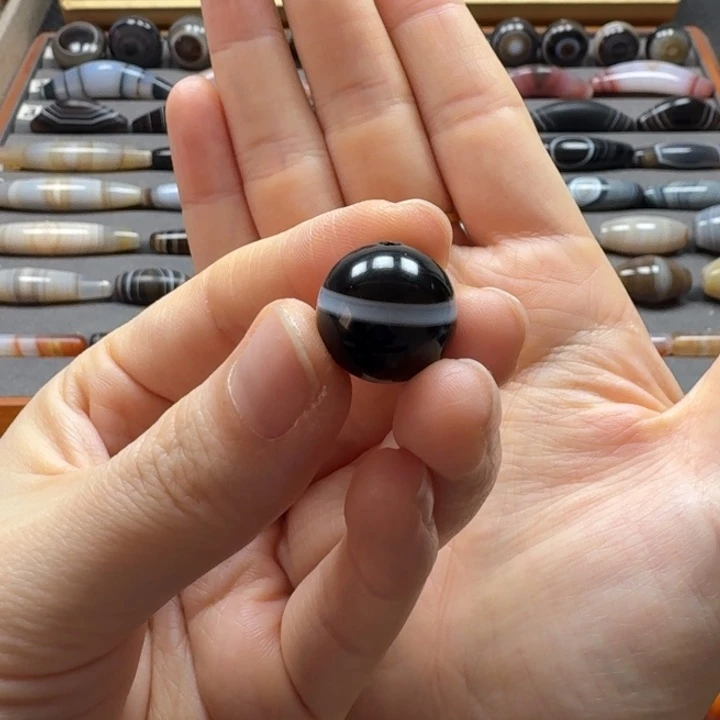 我***言玛瑙/玉髓未镶嵌单珠