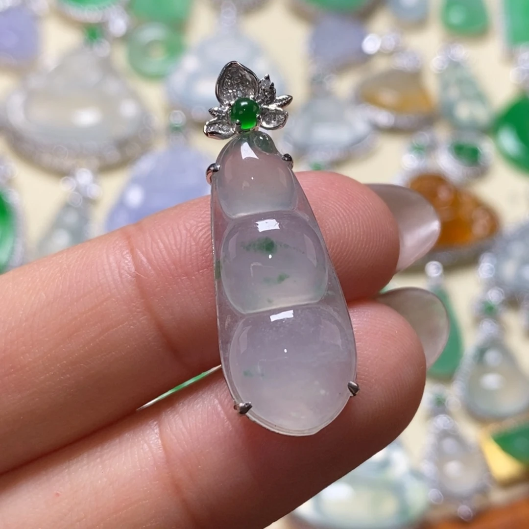 翡翠吊坠(赠链)18K金镶嵌