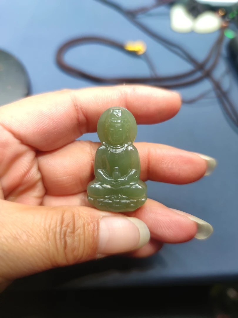 和田玉平安观音吊坠